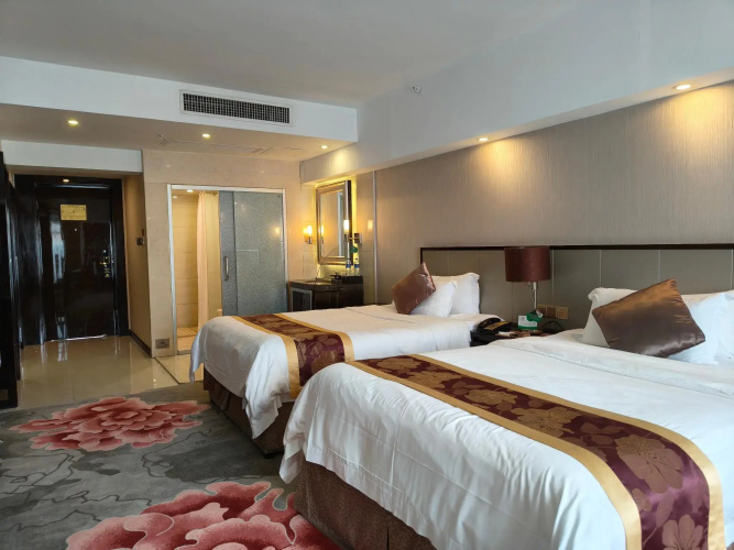 Clayton Hotel Guangzhou