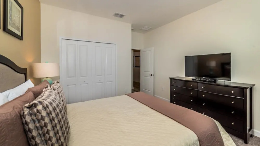 1638 Moon Valley Drive