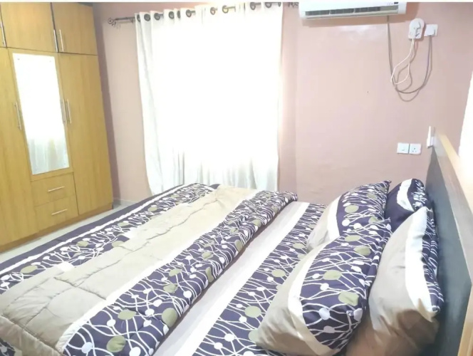 Abeokuta 2-bed House, Sleeps 4 With Free Parking