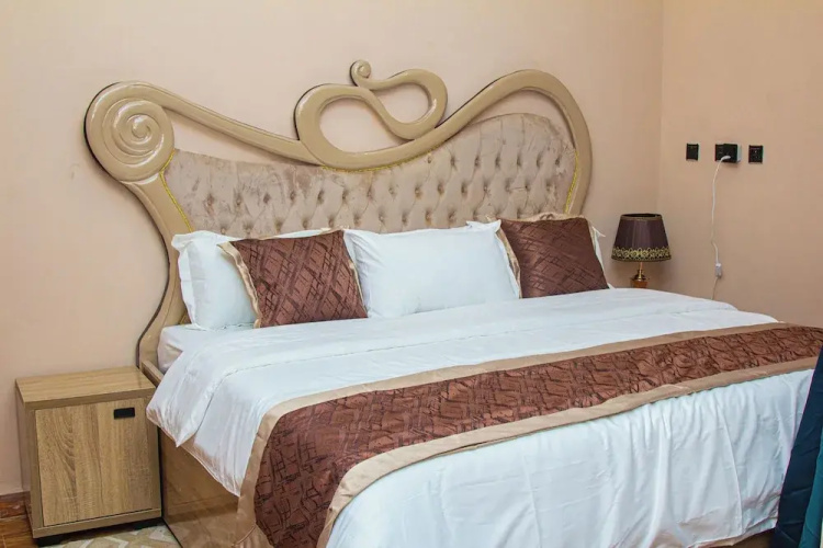 The Blevick Suites And Apartments