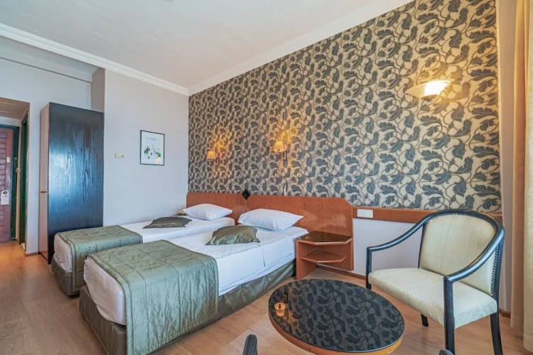 Standard room with balcony