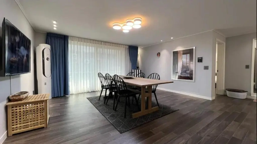 3 Bedrooms Double Apartment