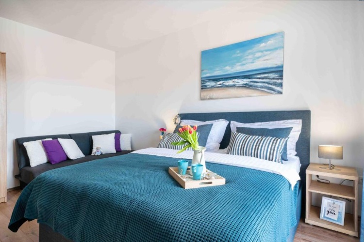 1 Bedroom Comfort Apartment with balcony and with sea view