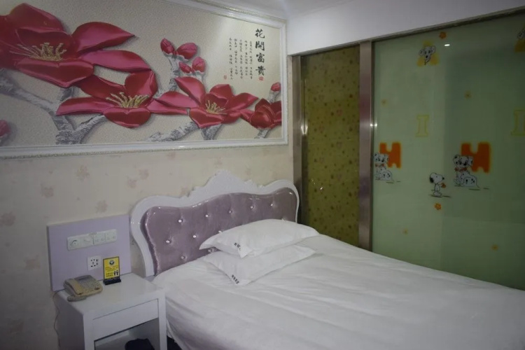 Caiyuan Hotel