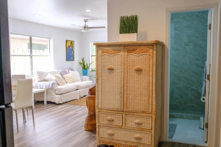 Tropical Hideaway!