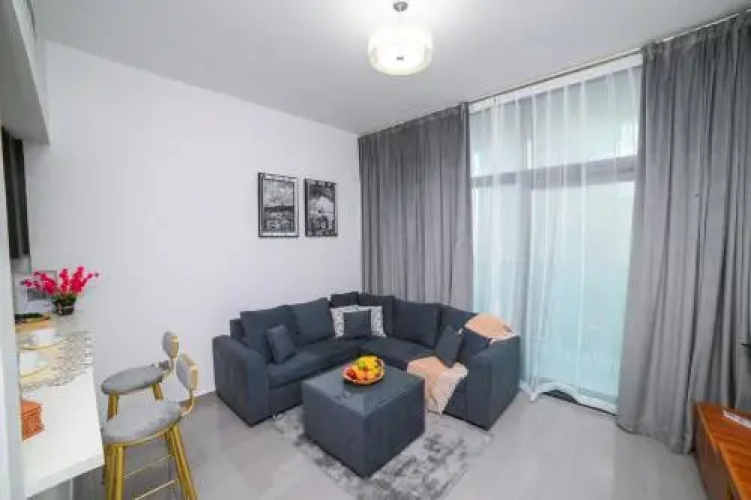 Luton Vacation Homes - Damac Maison Studio, Canal View
