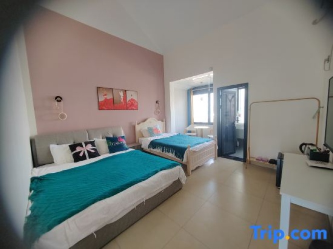 Standard Twin Family room