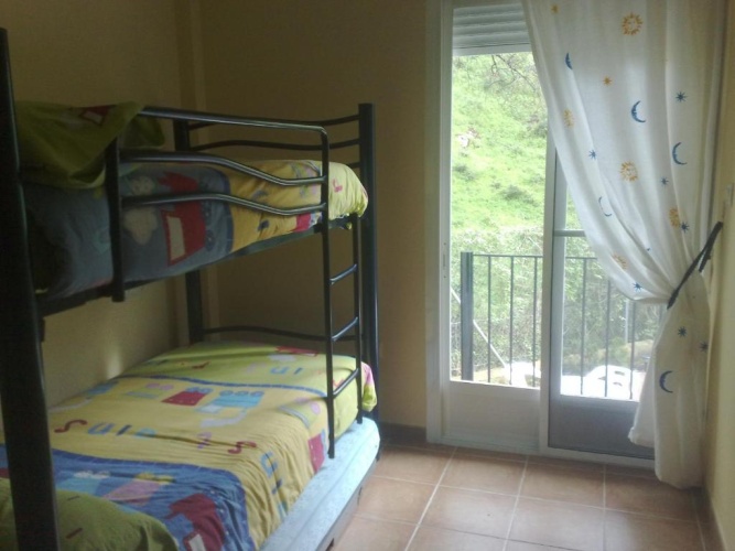 2 Bedrooms Cottage