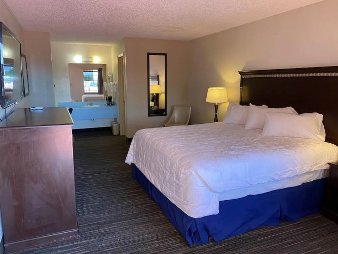 Executive Inn