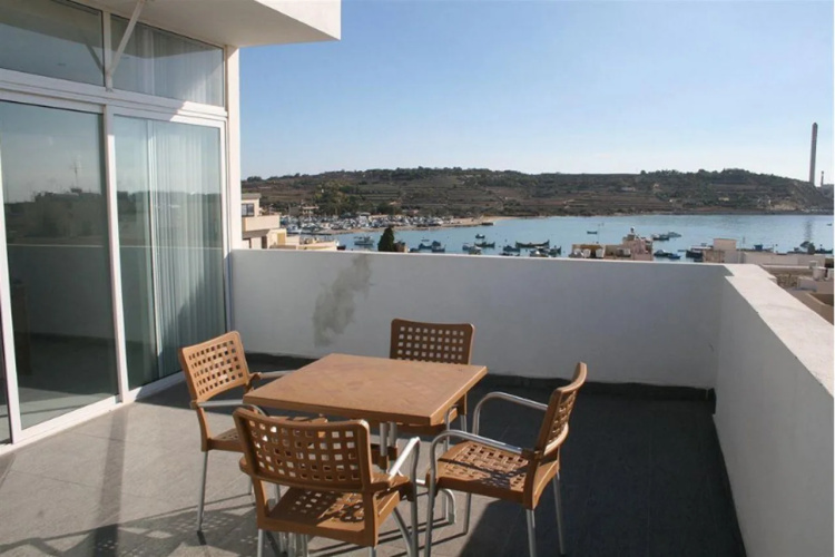 Harbour Lodge