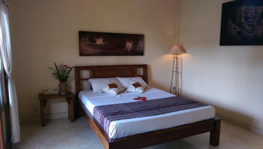 Adi House Homestay