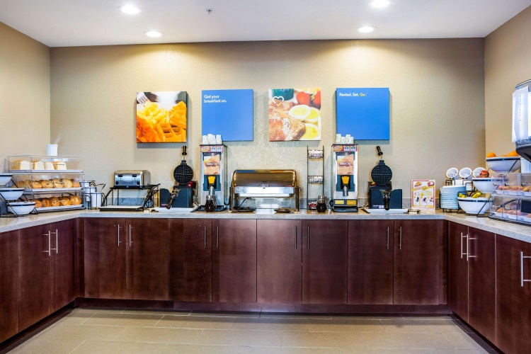 Comfort Inn & Suites Niagara Falls Blvd USA photo 19