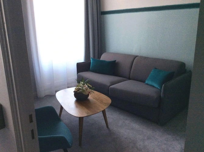 Double Suite