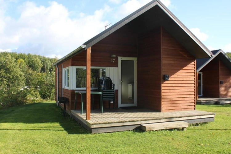 2 Bedrooms Cottage