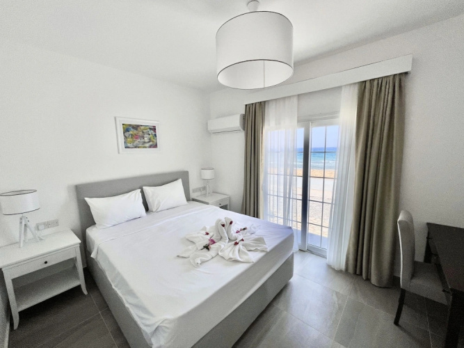 Long Beach Villas