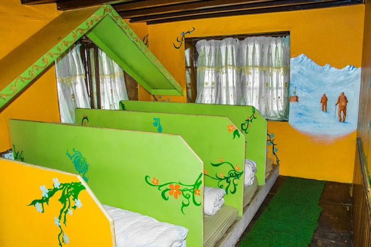Hotel Yog - Hostel