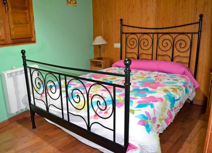 2 Bedrooms Villa