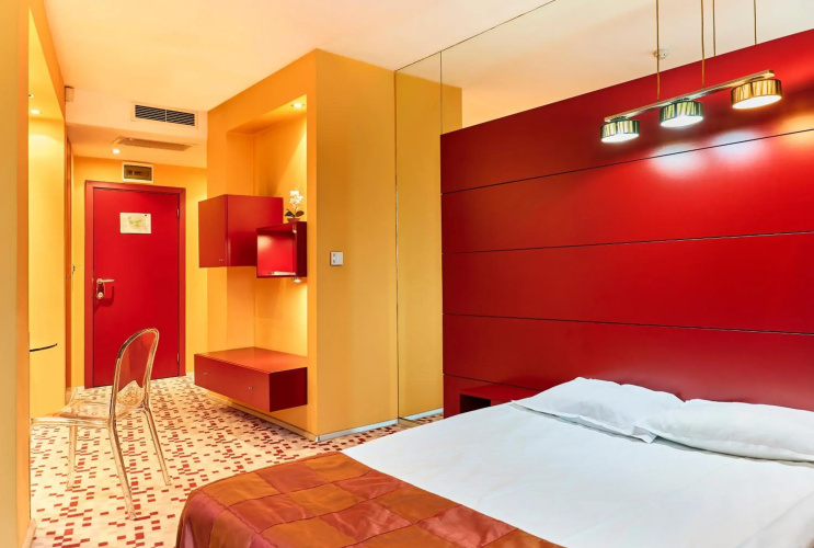 Hotel Mone