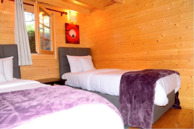 Severine Cottages And Lounge