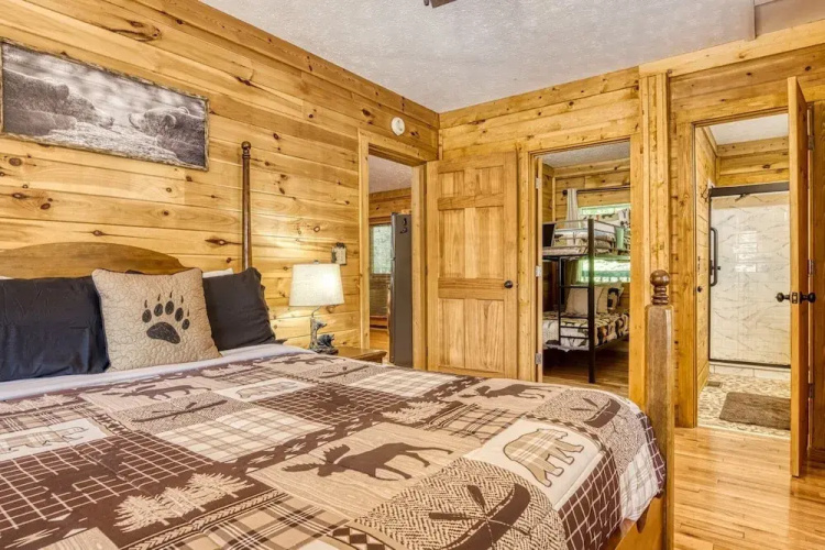 Er80 - Can't Bear To Leave 2 Bedroom Cabin