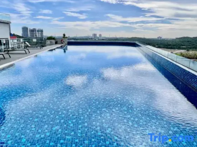 Skyline Serenity Nr Legoland - 3Br3B - by Cowidea