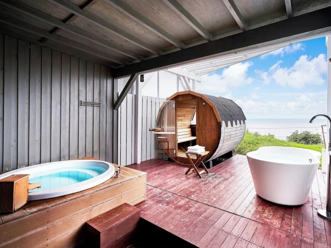 Luxury Twin room with ocean view