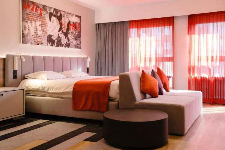 Ostend Hotel