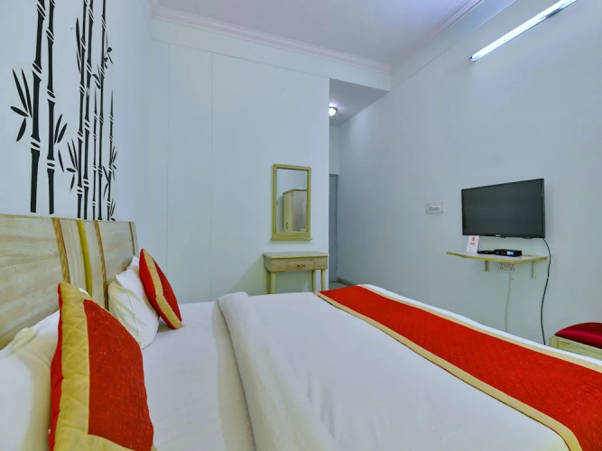OYO 8051 Hotel Don Jon