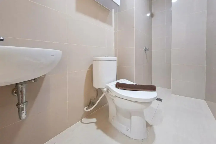 Comfy And Functional Studio At Apartment B Residence