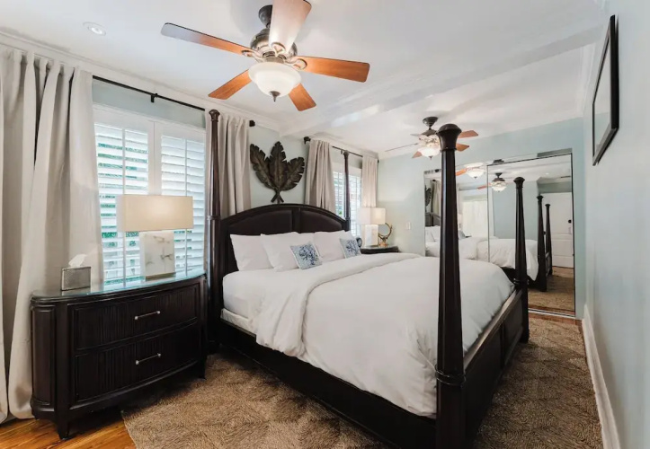 Bahama Breeze Bungalow