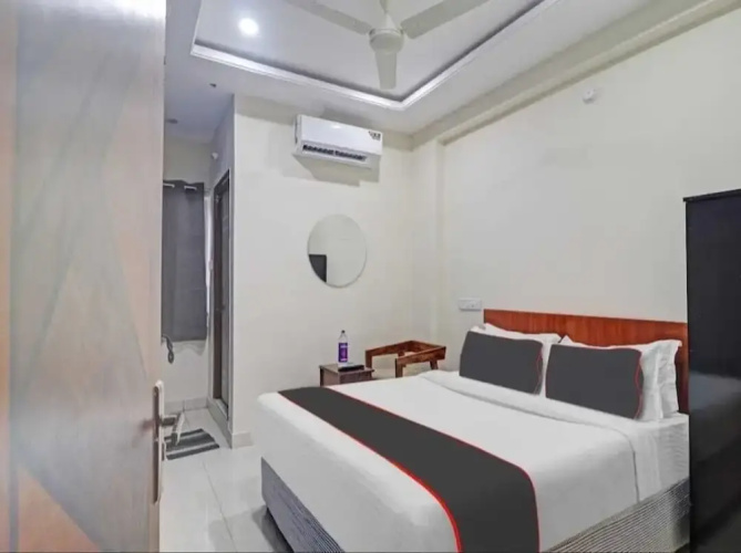 Hotel Satya Inn
