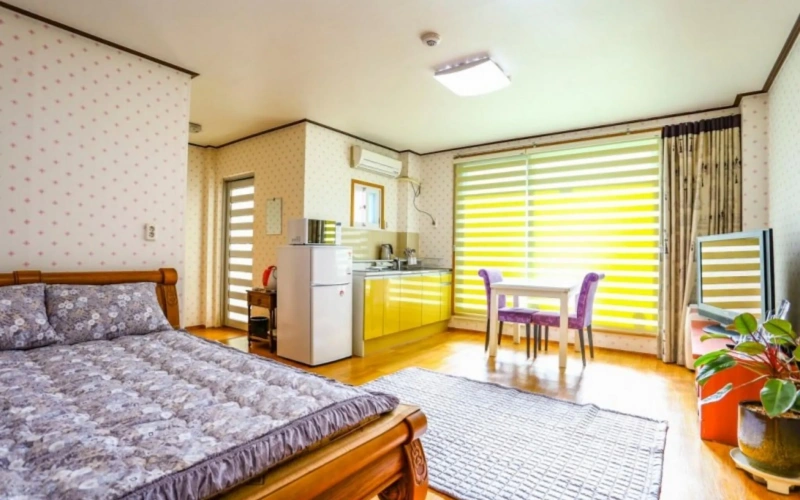 Guest rooms