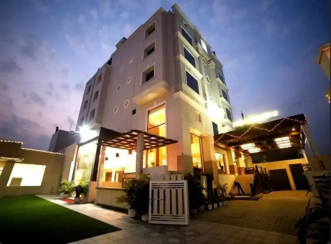 Hotel M1