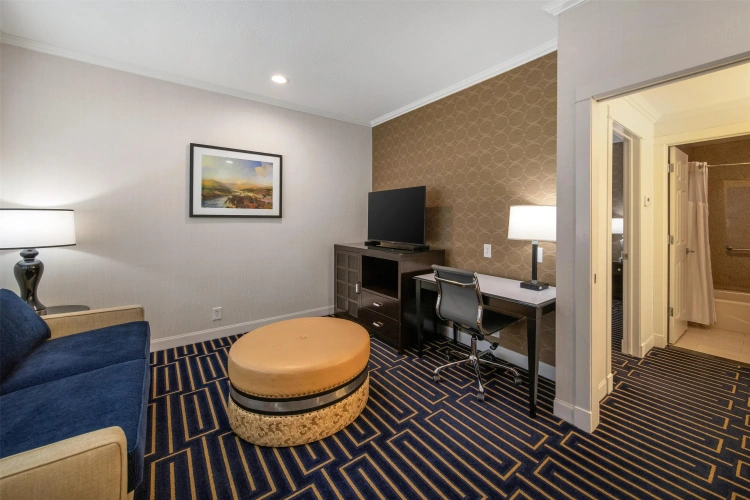Double Suite