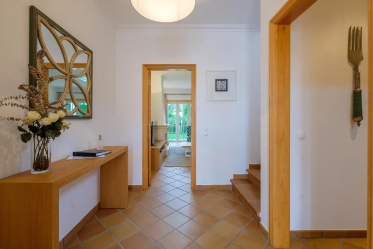 2 Bedrooms Cottage