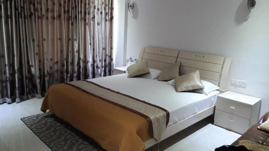 Biznotel by Pride Bharuch