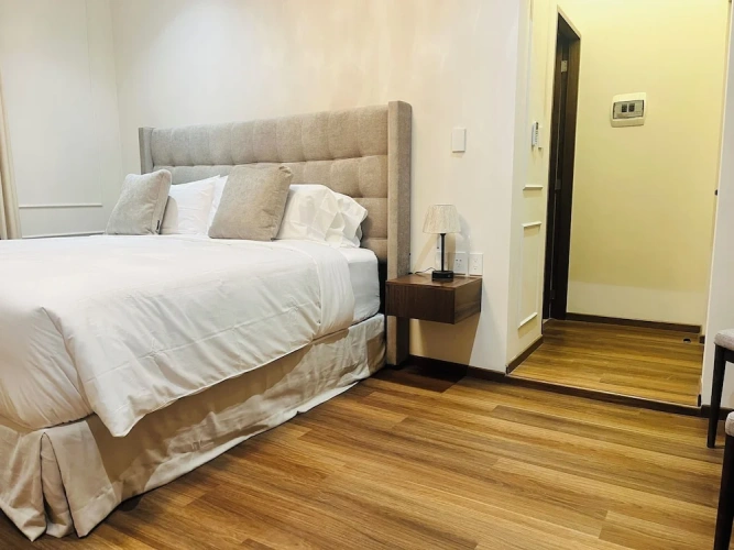 Superior room with balcony and with city view