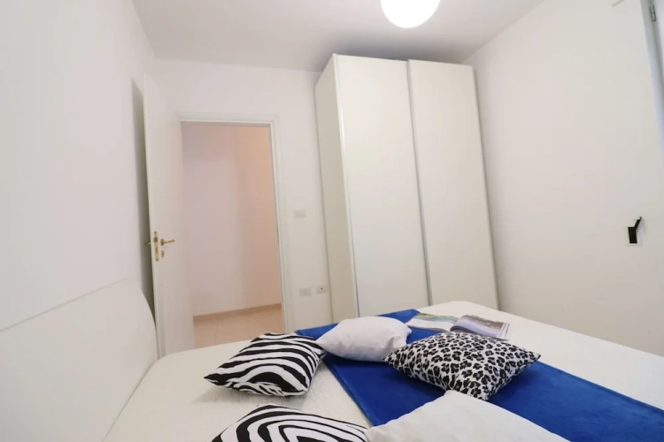 1 Bedroom Apartment with balcony