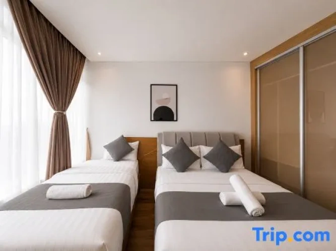 2 Bedrooms Apartment with view