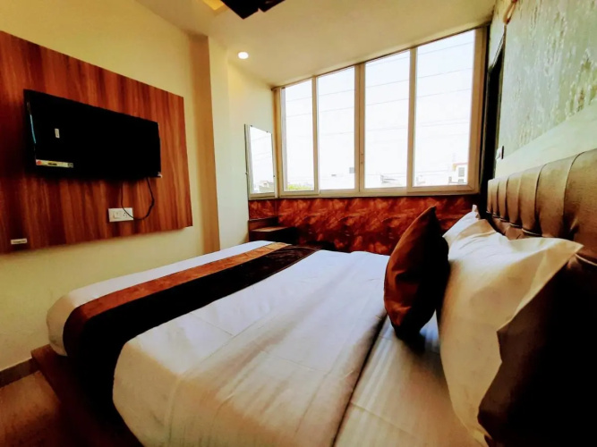 Hotel Sky View