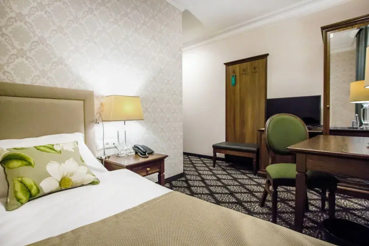 HG Hotel Restauracja