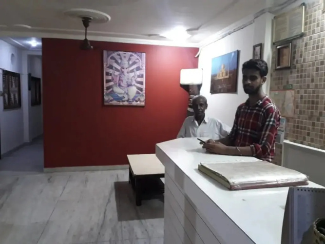 Feed Vishal Agra by Goroomgo