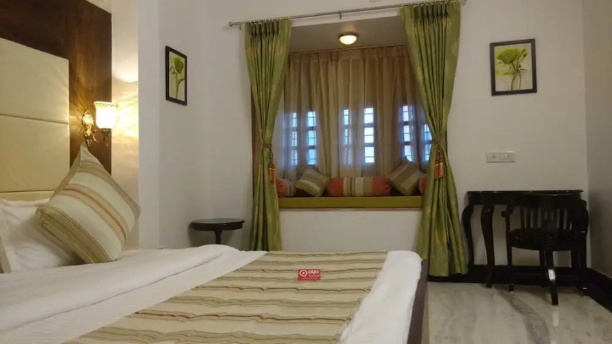 OYO 3540 Hotel Forever Rooms