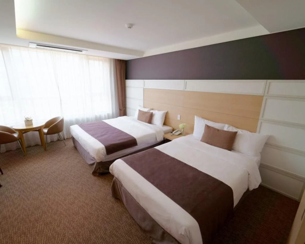 Eastern Hotel Jeju