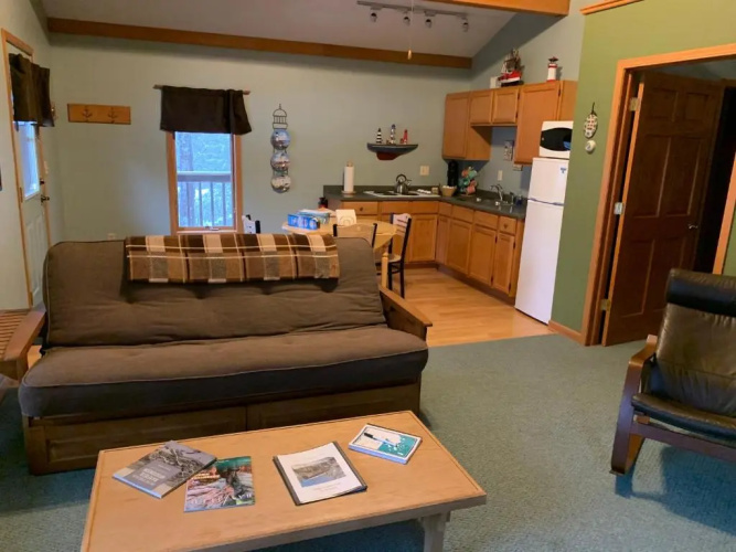 Woodland Lodging