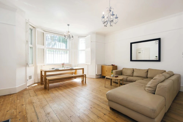 Spacious Cromwell Road Apartment - JSP