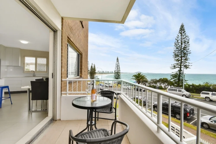 2 Bedrooms Apartment with balcony and with ocean view