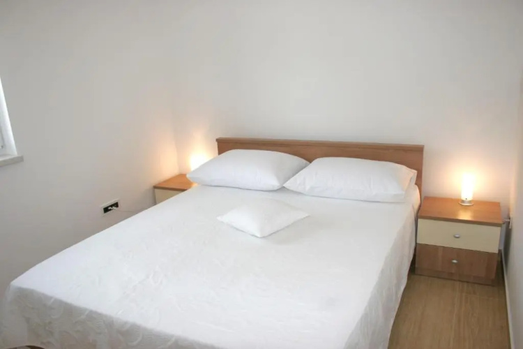 Apartments Maslina
