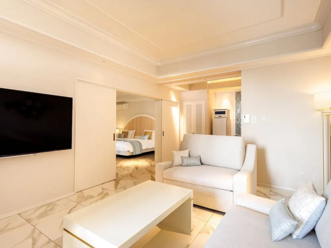 Executive Cottage