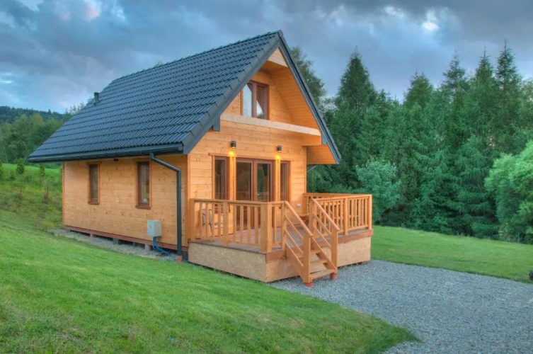 2 Bedrooms Chalet